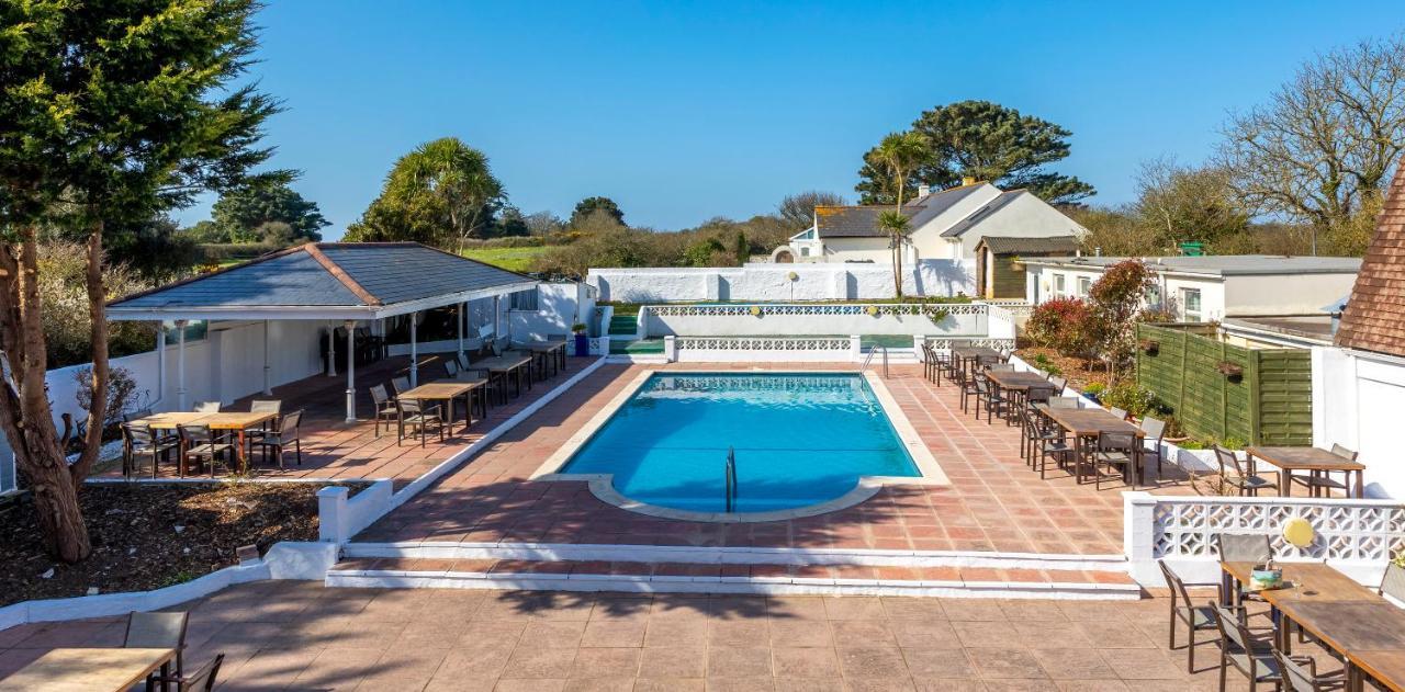 Saints Bay Hotel Dış mekan fotoğraf